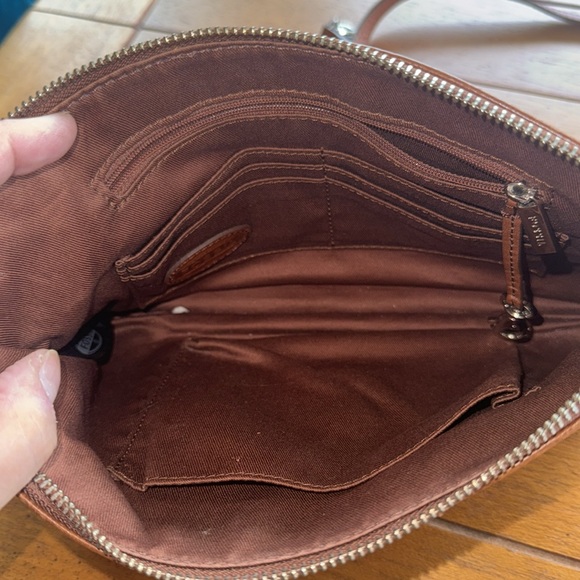FOSSIL Crossbody - Picture 4 of 11